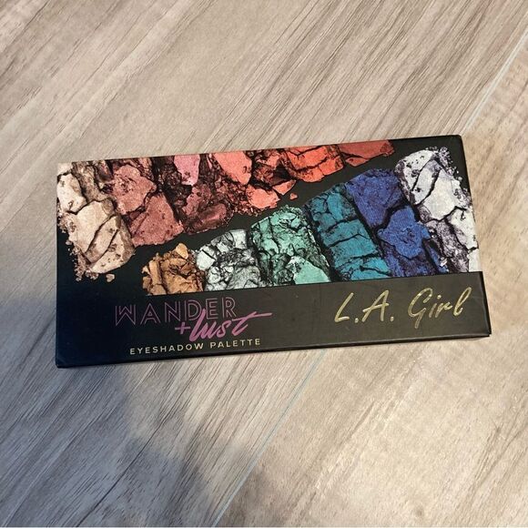 NWOT Mixed Makeup  Bundle - Picture 7 of 10